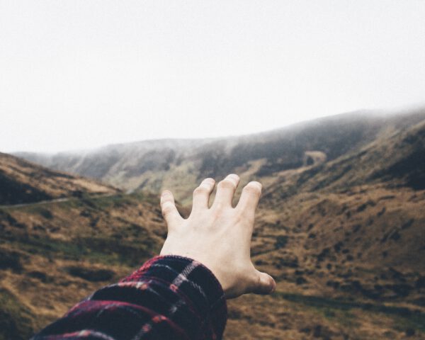 luke-ellis-craven-p-tR5Wl-4vY-unsplash
